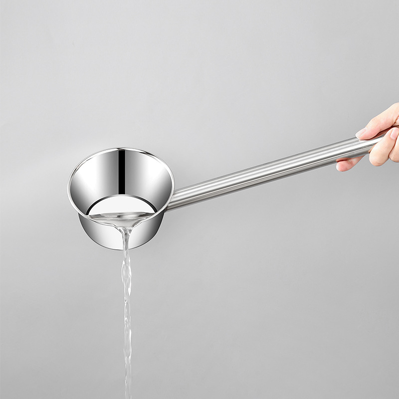 Rafting Water Fight Water Ladle Stainless Steel Water Ladle Integrated Deepened Long Handle Water Ladle Kitchen Soup Ladle Water Ladle