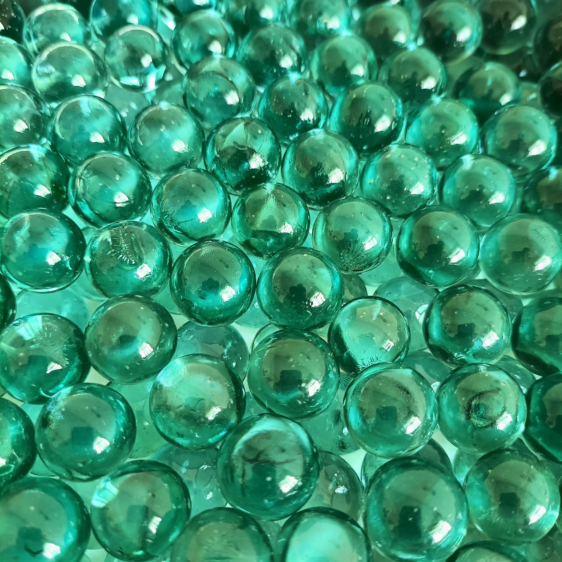Manufacturer Wholesale Green Glass Marbles Kidsren's Game Console 14mm 16Mm19Mm Game Console Dedicated Bullet