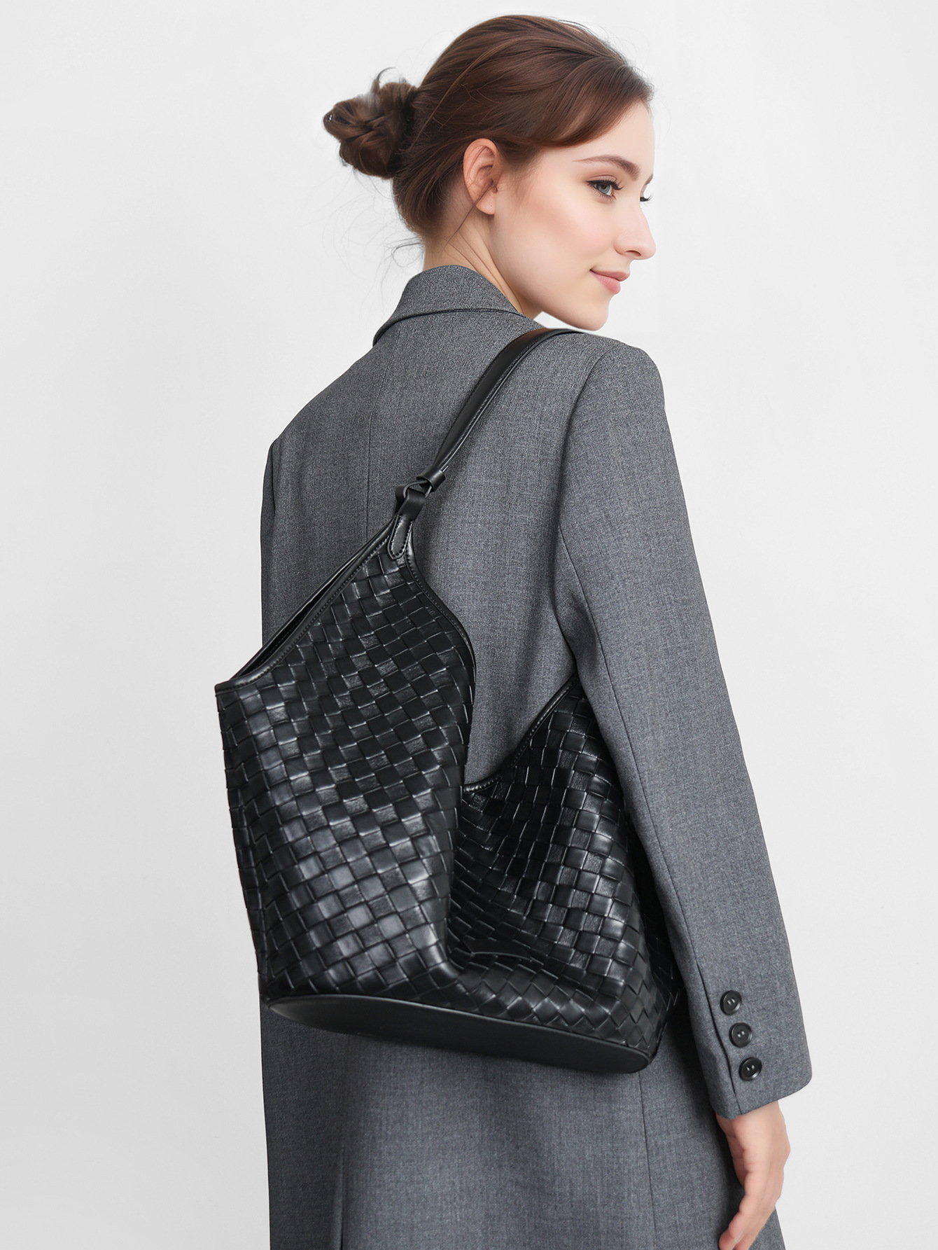 Genuine Leather Large-Capacity Bag for Women 2025 New Bags Fashionable Cowhide Woven Pattern Women's Class Commuter Bag