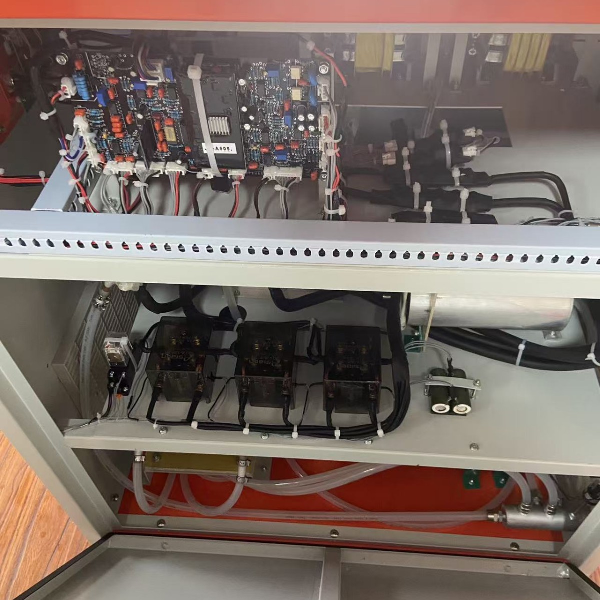 Uhf Induction Heating Machine Welding Machine 5-100Kw Surface Quenching Equipment Small Stainless Steel Annealing