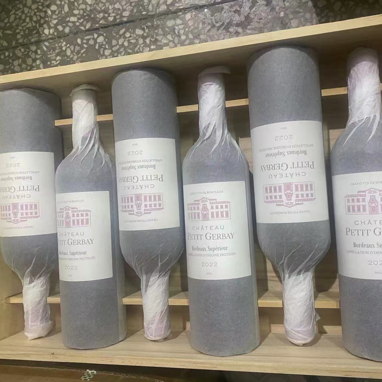 28克高质量拷贝纸服装17克雪梨纸衣服礼盒礼品30克包装批发