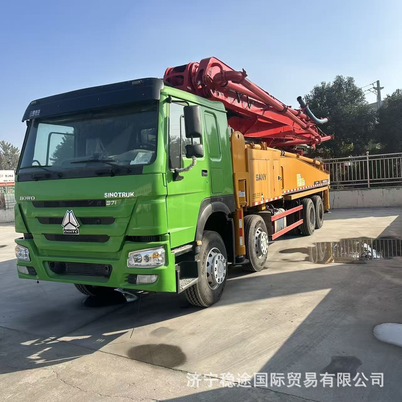 Cross-Border 28- 48m Concrete Pump Truck with Chassis Howo Chassis Concrete Pump Truck