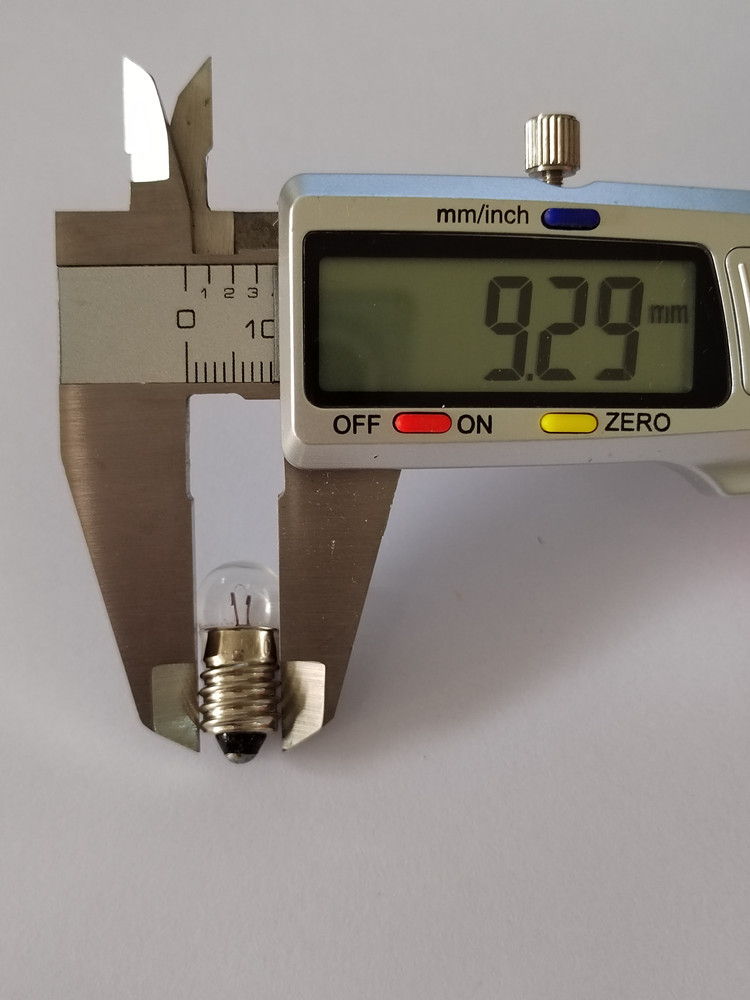 Wholesale small electric bead small bulb 1.5v0.3A screw lamp bead old-fashioned flashlight physical experiment teaching instrument