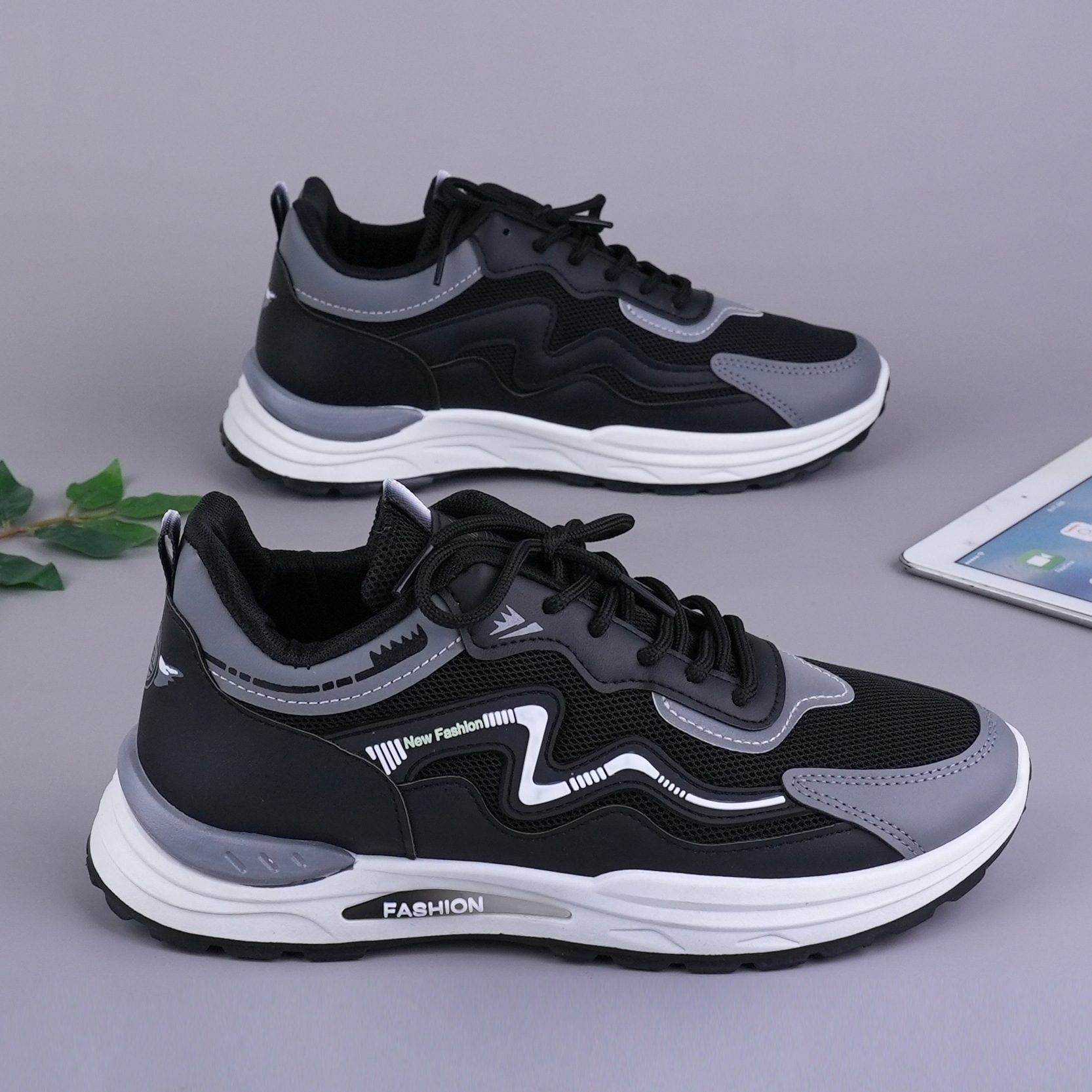 Spring and Summer Double-Layer Mesh Men's Shoes, Men's Casual Sports Shoes, Men's Shoes for Young and Middle-Aged People, Trendy Running Sports Shoes Manufacturer