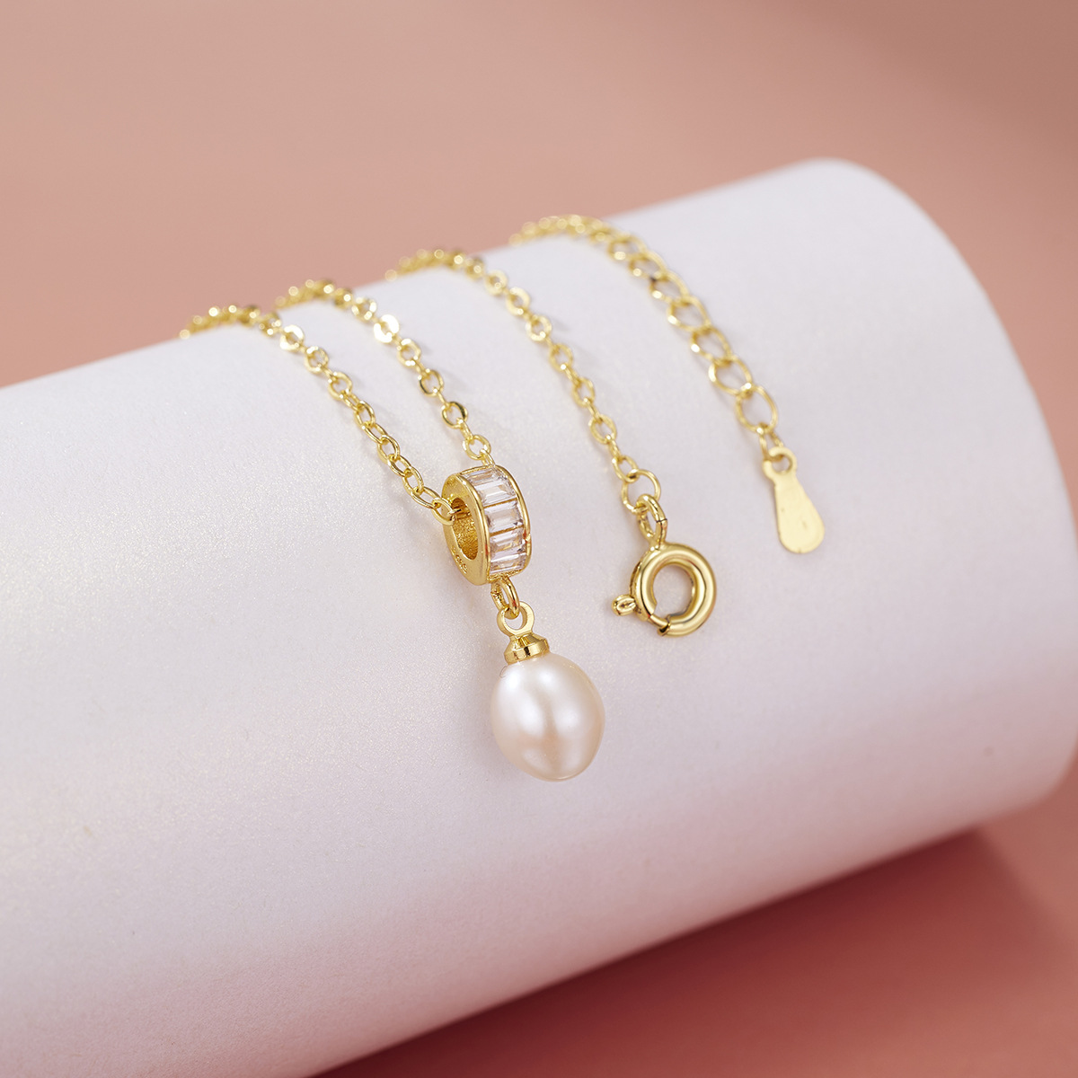 Женское ожерелье с жемчужным кулоном, легкая роскошь, классический стиль, сверкающий бриллиант, универсальная цепочка для ключицы
