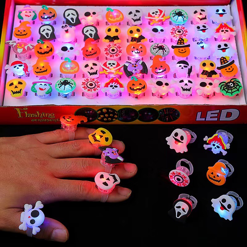 Factory Direct Sales Halloween Luminous Ring Flash Finger Light Led Christmas Pumpkin Ghost Head Kidsren's Bracelet Necklace