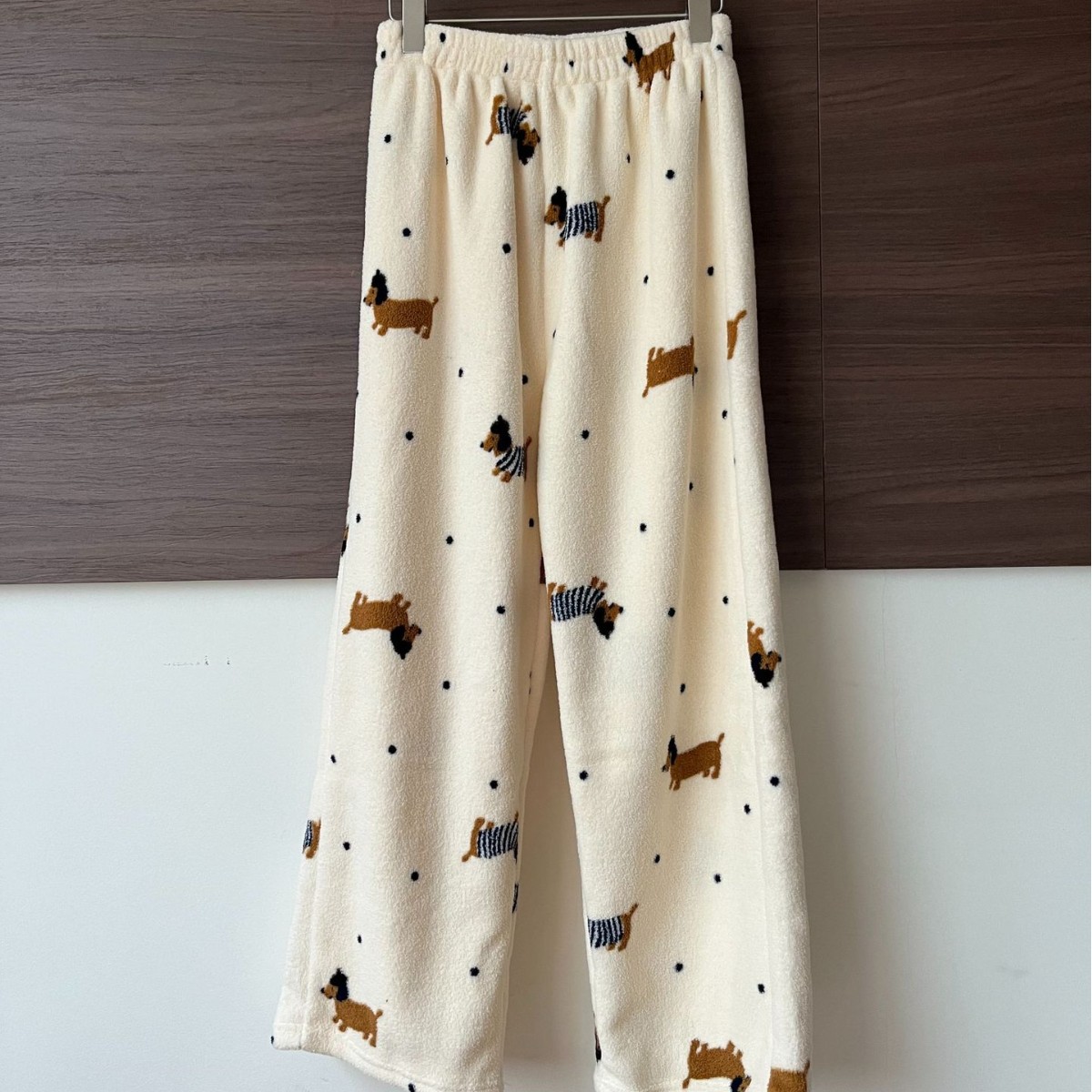 2025 Winter Snowflake Velvet Thickeneded Warm Elastic Waist Floral Cute Loose Pajamas Home Pants Can Be Worn Outside