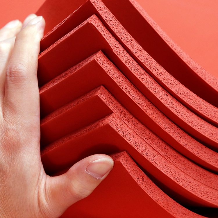 Red High Temperature Resistant Silicone Foamed Sheet Coil Stamping Machine Gasket Non-slip Insulating Rubber Rubber Gasket Foamed Silicone Sheet