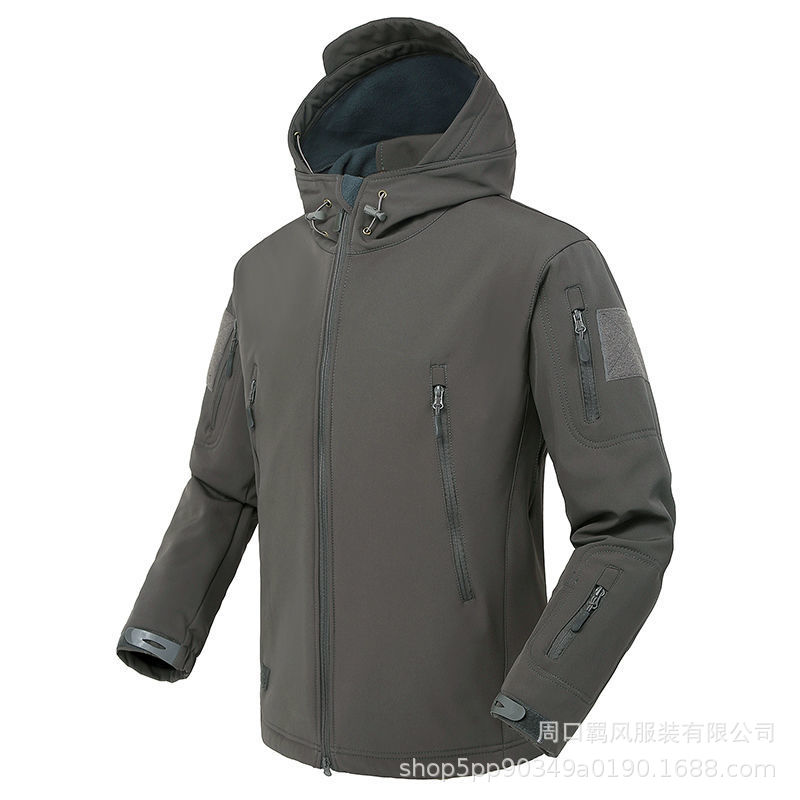 Outdoor Shark Skin Soft Shell Jacket Men's Winter Fleece Jacket Waterproof Windproof Men's Three-in-One Warm Camouflage Mountaineering