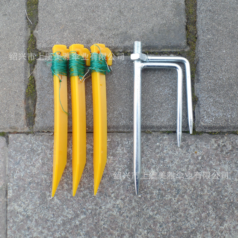 Zhejiang factory wholesale galvanized fishing umbrella ground plug fishing umbrella fixed ground plug umbrella plug universal fishing gear accessories umbrella fork