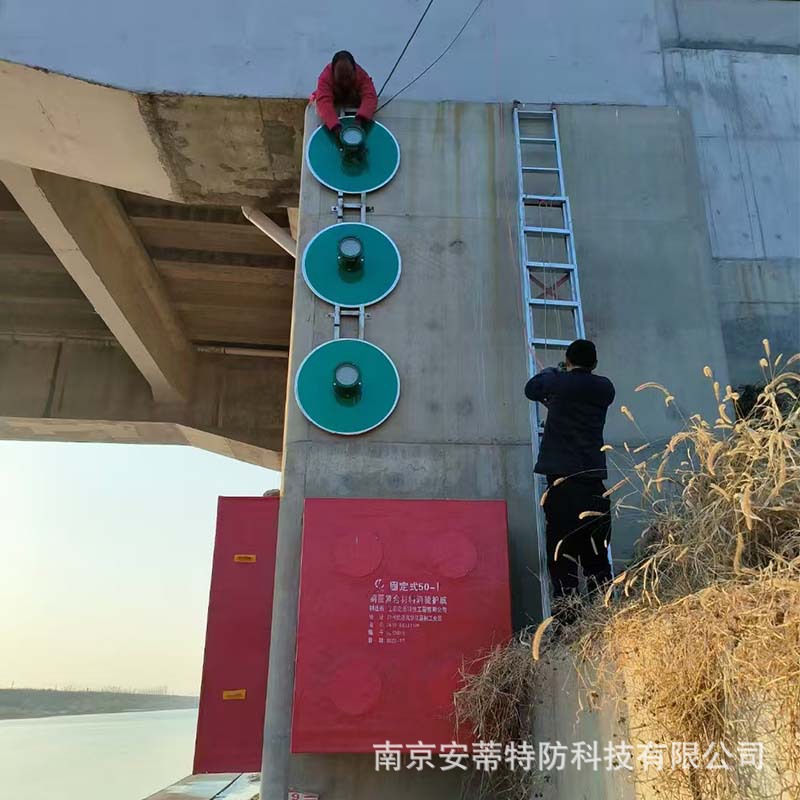 River Police Navigation Light Waterproof Solar Bridge Light Bridge Column Light Bridge Warning Light