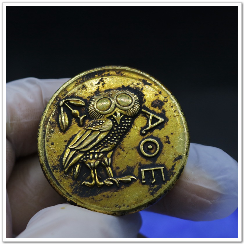 Retro Greek Goddess Athena Ancient Coin Double-Sided Relief Portrait Cuban Imitation Gold Coin Gold-Plated