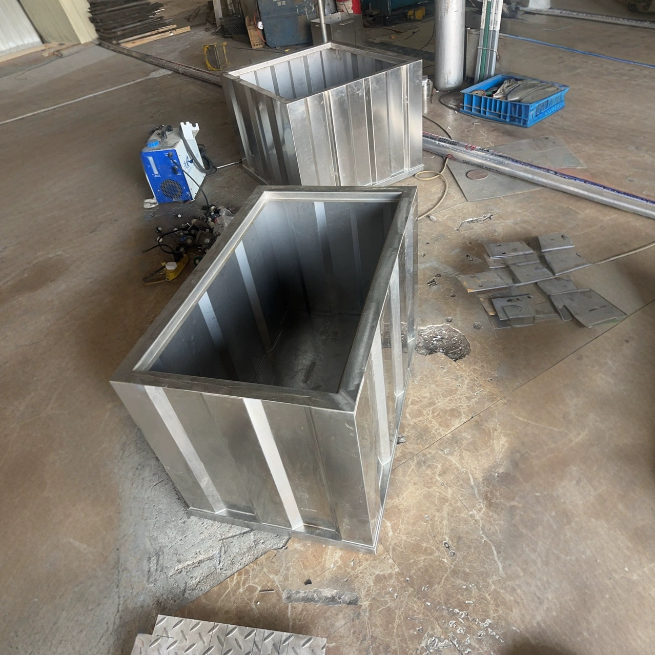 Обработка нестандартных продуктов, таких как нержавеющая сталь, углеродная сталь, алюминий, медь и сплавы