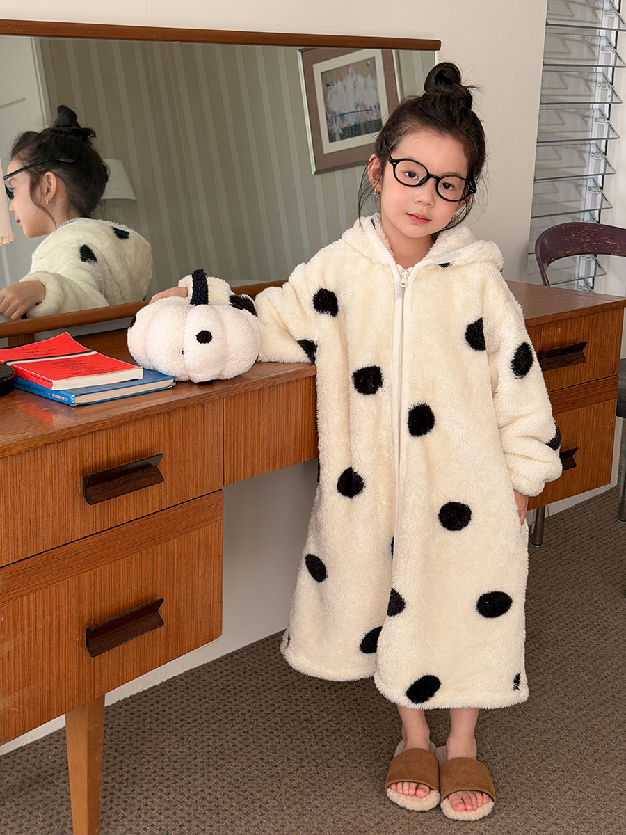 Aimobeibei Children's Cartoon Cute Warm Polka Dot Pajamas Double-Sided Snowflake Coral Fleece Hooded Robe Loungewear