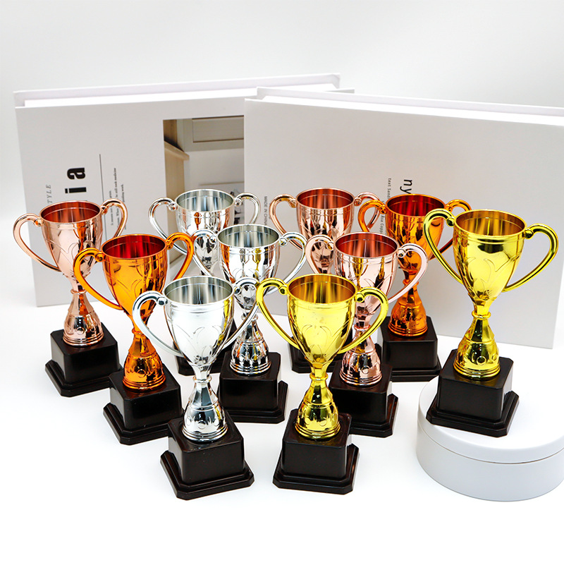 Cross-Border Children's Plastic Square Base Trophy School Kindergarten Sports Competition Award Electroplating Small Trophy Wholesale