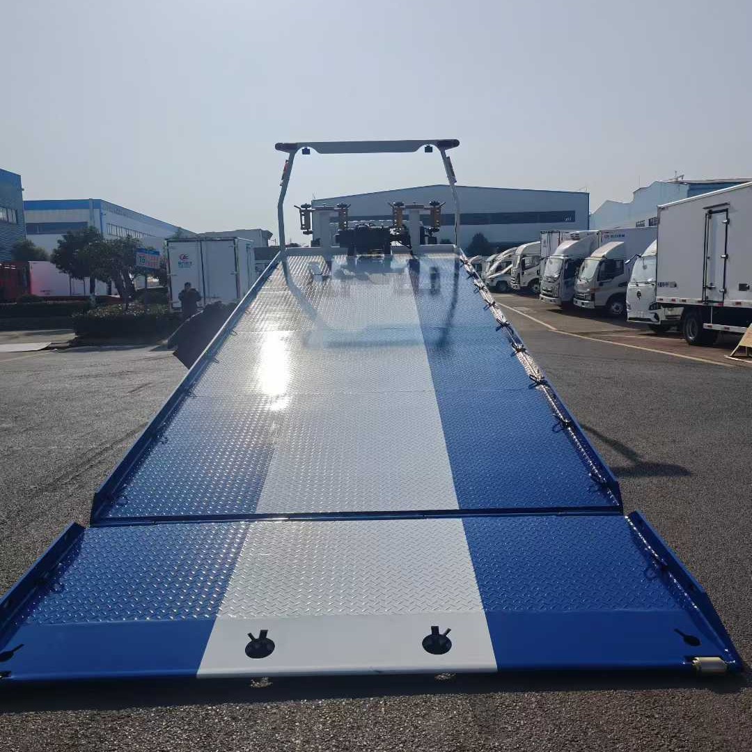 Export Isuzu10 One-To-Two Tow Truck, Factory Direct Supply of Qingling Isuzu 10-Ton Road Rescue Vehicle