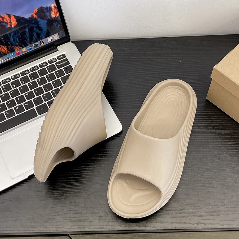 Men's Summer Outer Wear Thick-Soled Non-Slip Anti-Odor Breathable Sandals Beach Sports Slippers for Men