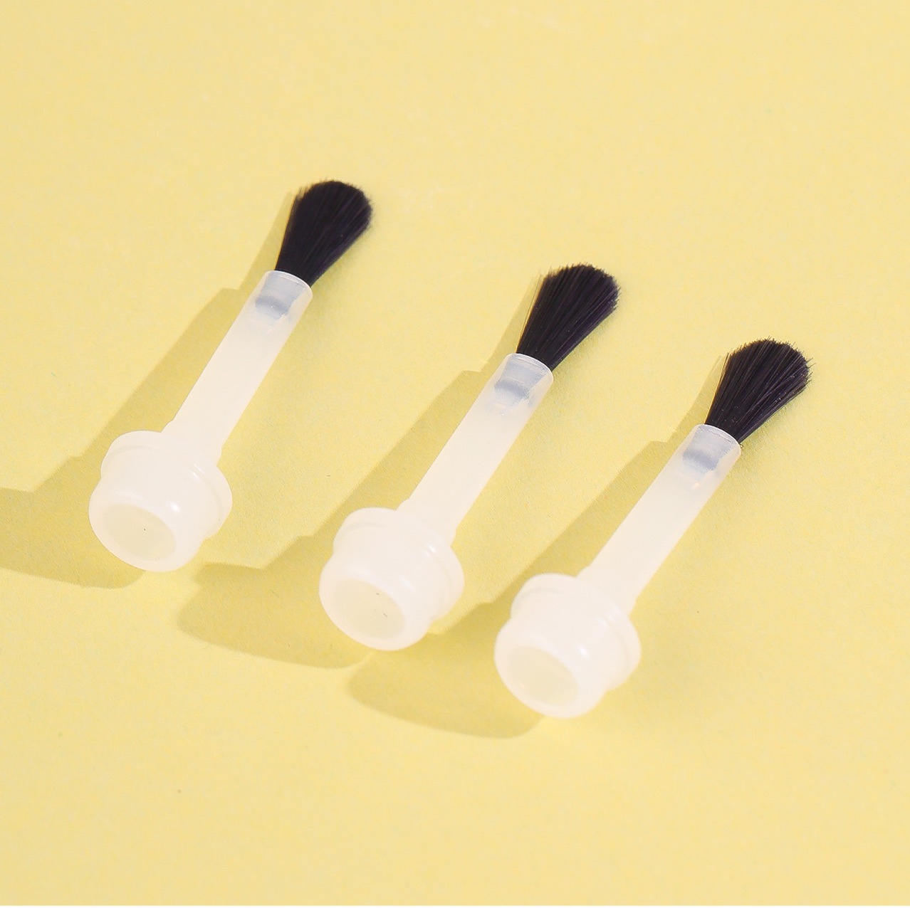 Arc hair brush Nail Polish glue disposable brush plastic brush wearing nail brush small hair brush wearing nail brush