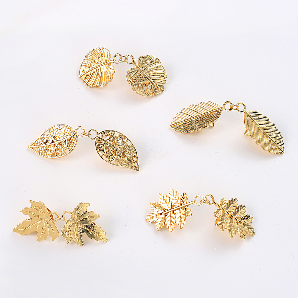 European and American Shawl Scarf Buckle for Women, Retro Alloy Sweater Clip, Anti-Exposure Buckle, Scarf, Clothing Accessories, Personalized