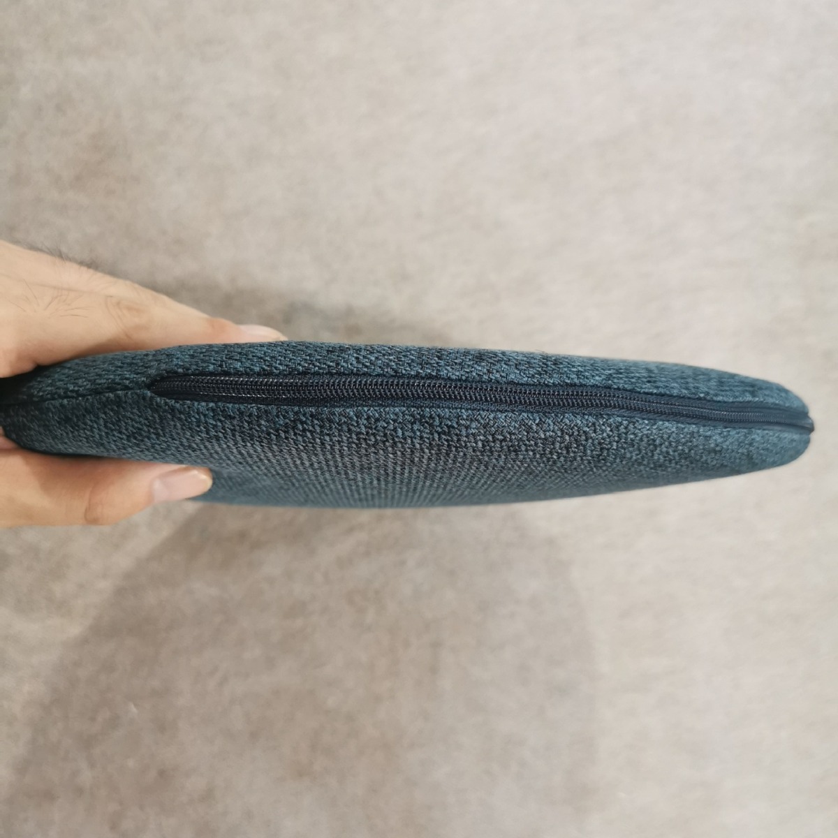 Customized Crescent Pillow Filled Buckwheat Shell Round Cushion High Elastic Brown High Elastic Cotton Crescent-Shaped Round Meditation Cushion