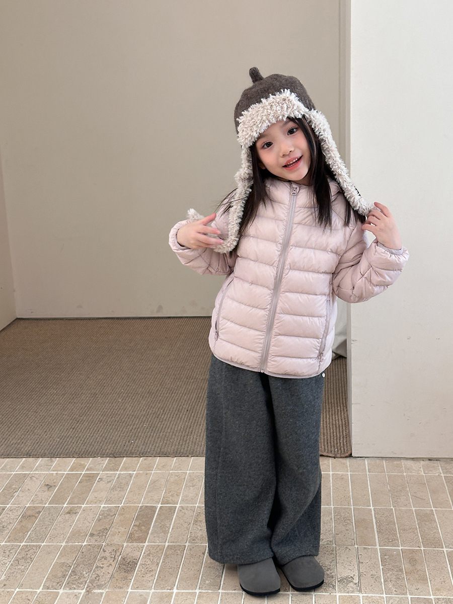 New National Standard White Duck down Traceable Origin Fashionable Ribbed Thickened Warm Lightweight 90% down Hooded down Jacket for Boys and Girls