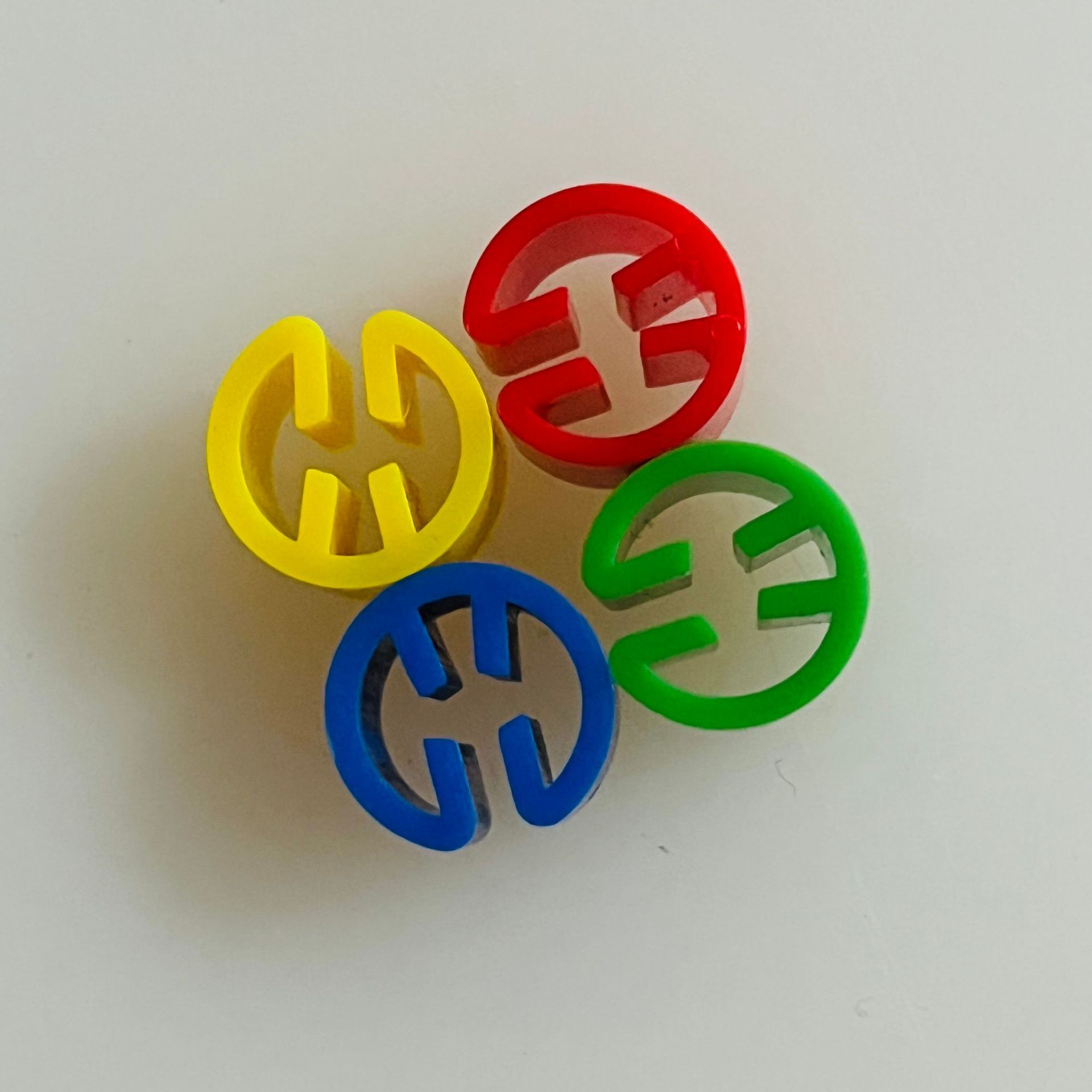 Customized Plastic Size Circle Alphanumeric Size Label Three-Sided and Two-Sided Printing Round Clothes Hanger Size Buckle Size Clip