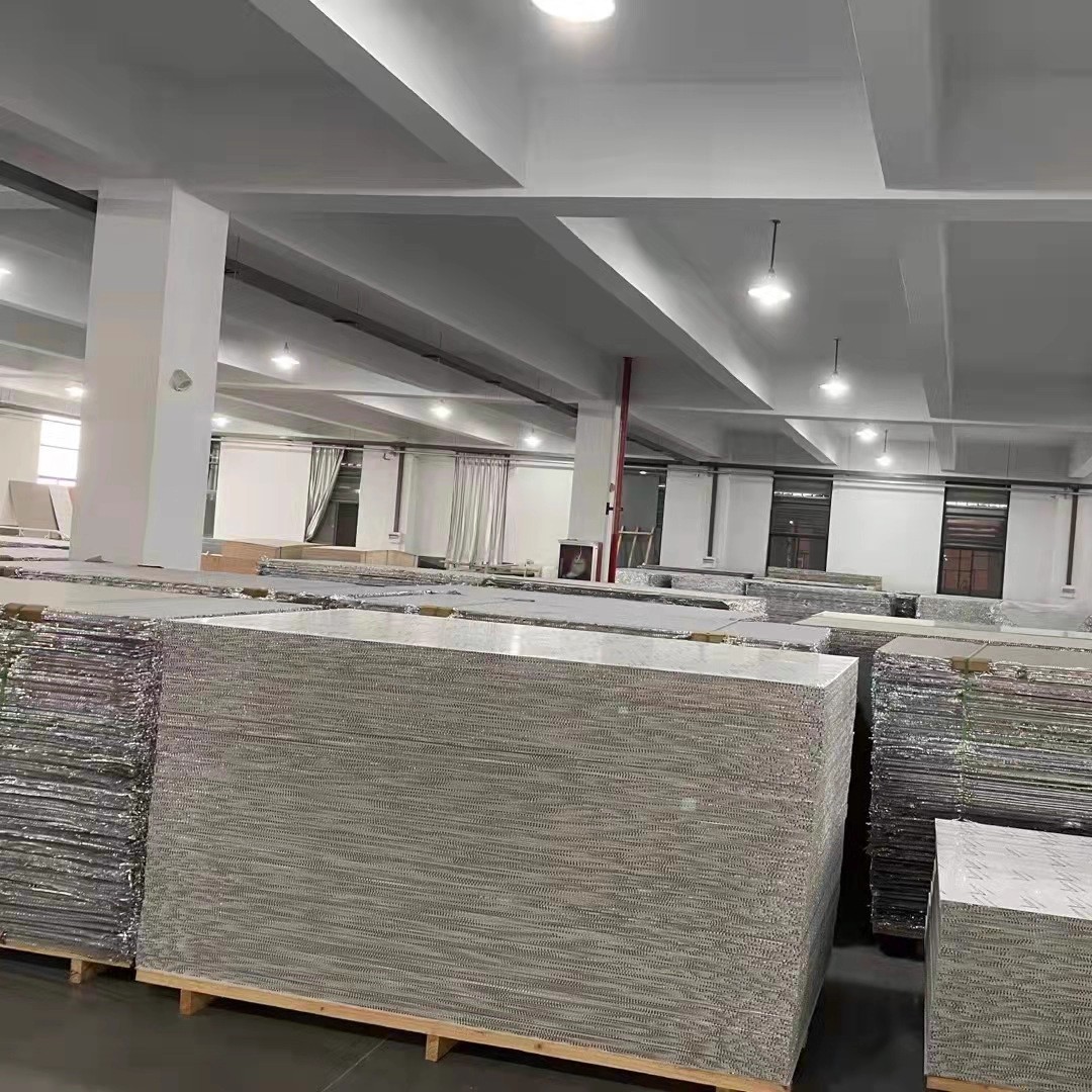 Панель Пчелиная Сота Большая Панель Без Клея Алюминиевая Пчелиная Сота Интегрированный Потолок Гостиная Столовая Кухня Ванная Алюминиевый Гуссет Потолочный Материал