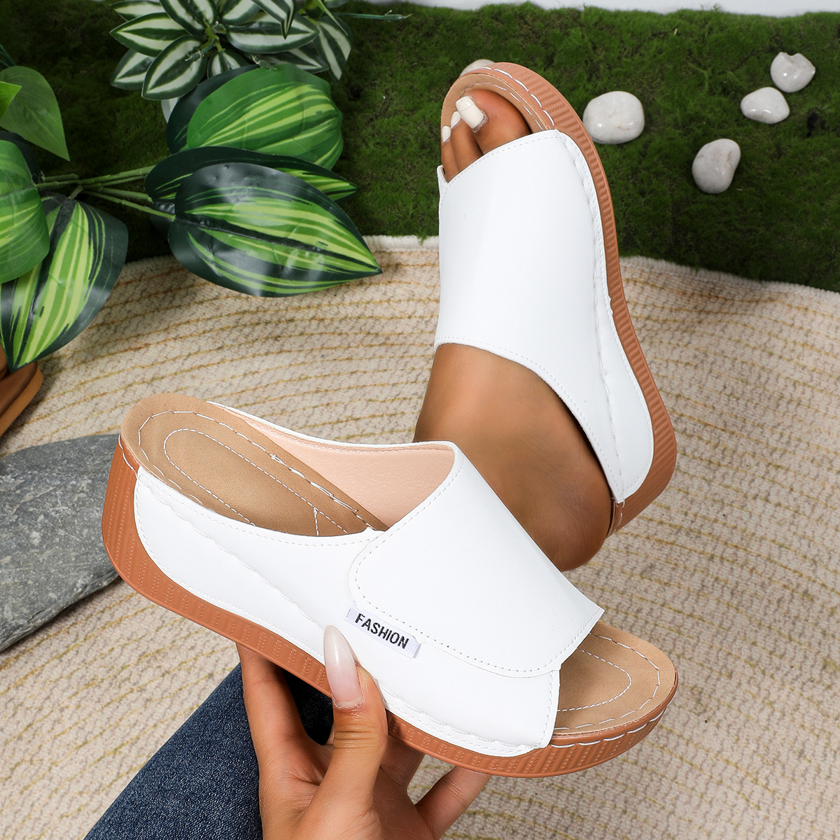 Foreign trade plus size platform slippers women 2025 new summer simple fashion fish mouth wedge slippers women's shoes in stock