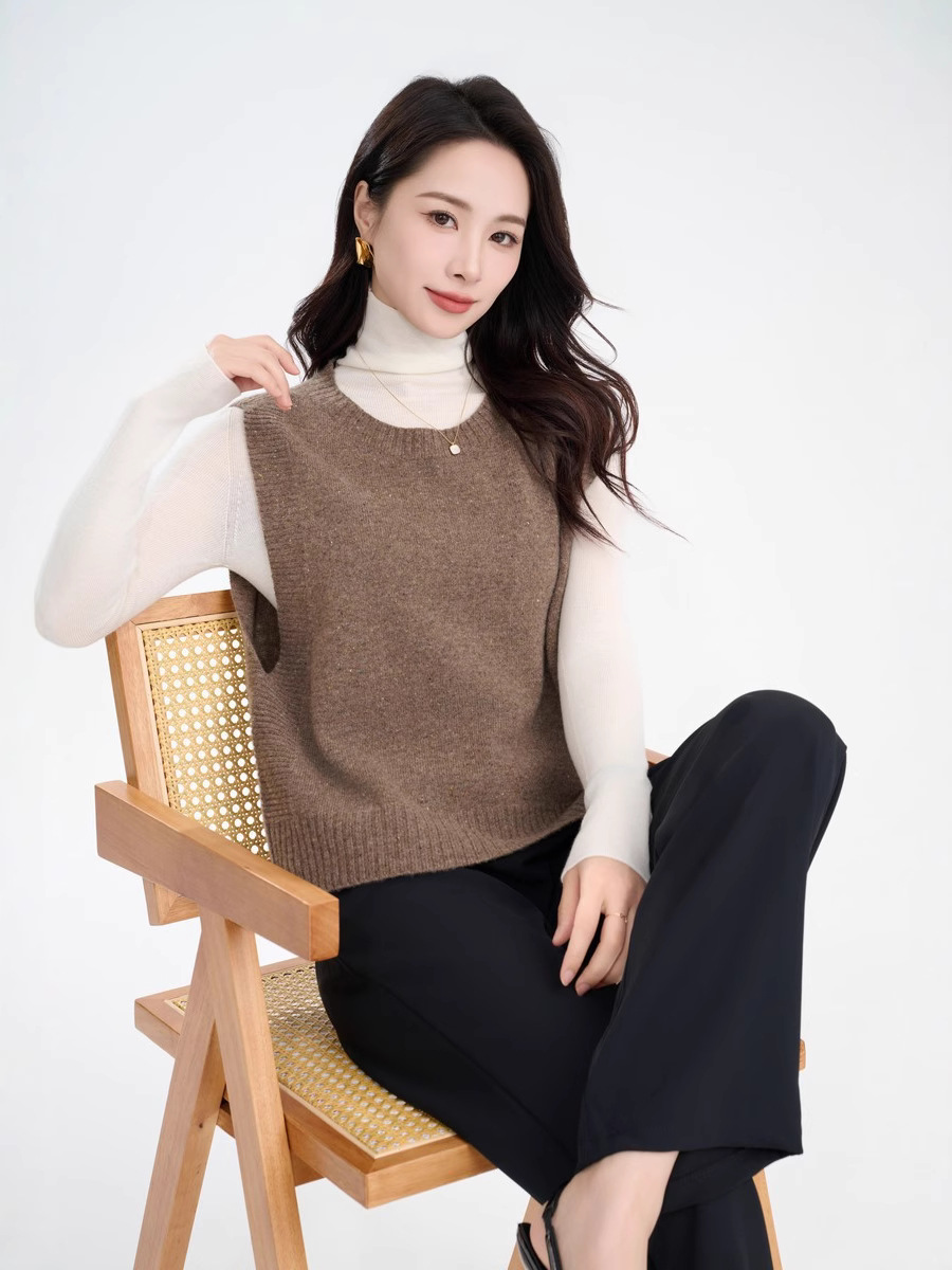 Jigero 100% Wool Vest 2025 Autumn Round Neck Colorful Yarn Knitted Vest Women's Sleeveless Layered 160g Thin Style