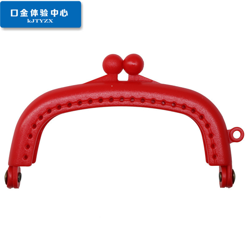 Special promotion: single ear 8.5CM curved plastic mouth gold candy color resin mouth gold Macaroon color