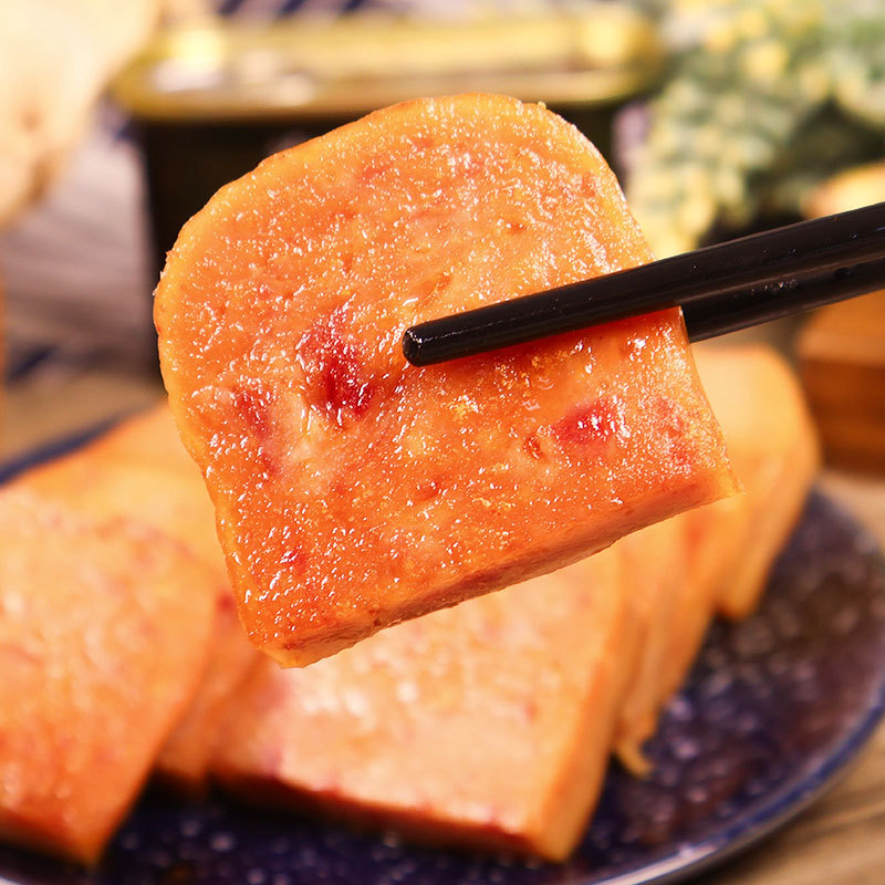 Beidaihe canned luncheon meat 198g * 24 cans family hot pot catering emergency reserve food a generation