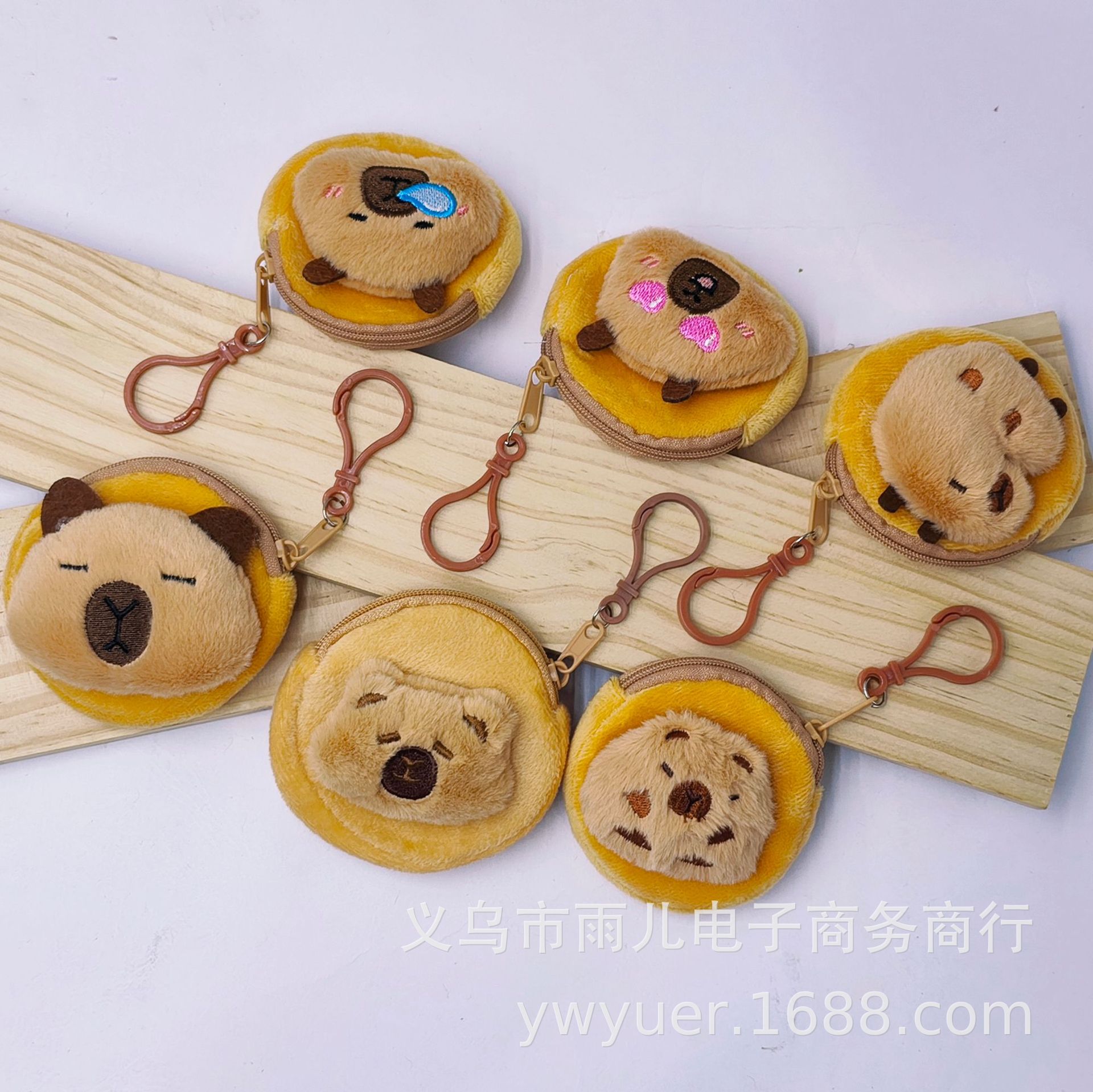 Creative new cartoon card Pibala plush capybara coin purse mini bluetooth headset storage bag schoolbag pendant