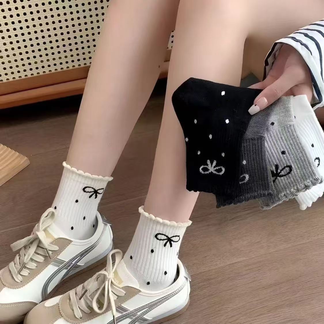 Polka Dot Lace Bow Autumn and Winter New Slouch Socks Student Ins Trendy Long Socks Japanese Style Internet Celebrity Mid-Calf Women's Socks