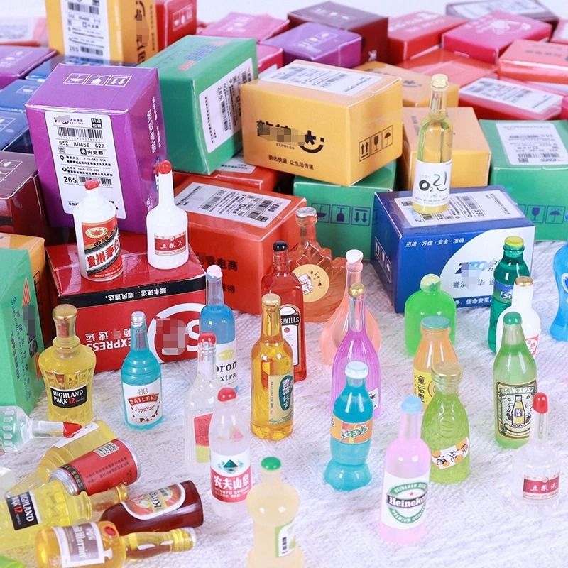 Reward Small Gifts for Children, Pretend Play Toys, Miniature Food Toys, Mini Surprise Express Boxes, Small Package Blind Boxes