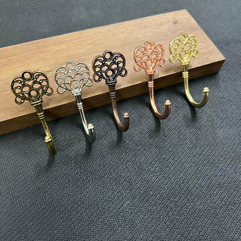 Factory Direct Sales Patented Retro Creative Wall Door Back Hook Metal Coat Hook Bathroom Wardrobe Hook