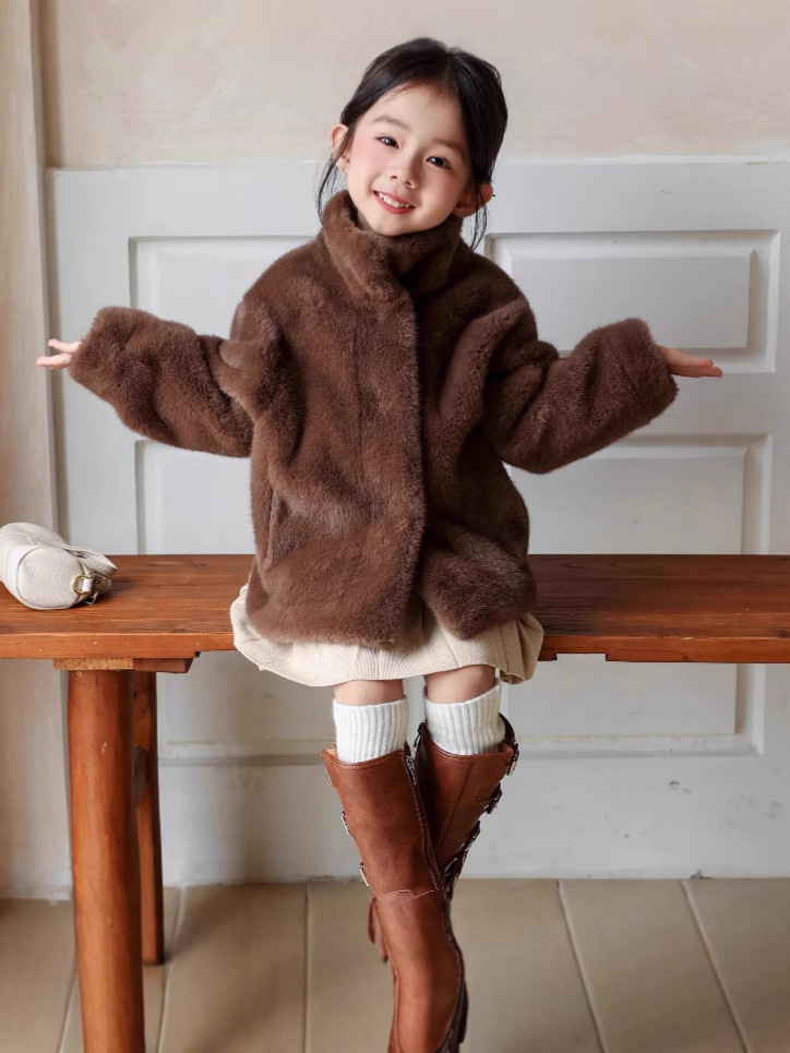 Girls' Fur One-piece Imitation Mink Velvet Eco-friendly Fur Jacket with stand collar Girls' Thickened Short Children's Mao Mao Winter Wear