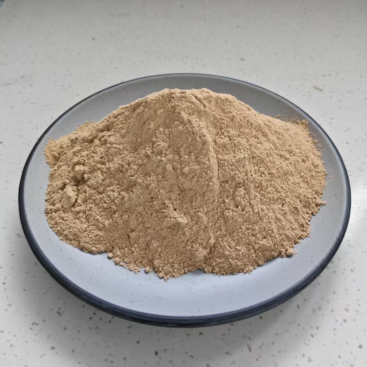 Обычный минеральный порошок, железный порошок, хромовый минеральный порошок, никелевый минеральный порошок, марганцевый минеральный порошок, шлак газовой резки, пыль от дробеструйной обработки, различные связующие