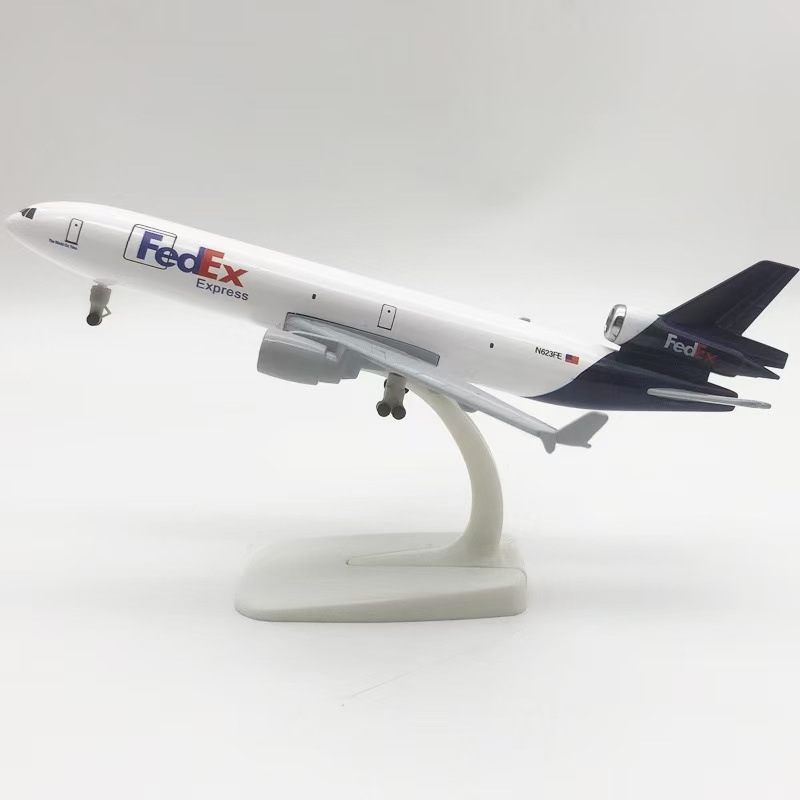 20CM McDow MD-11 aircraft model alloy solid static pendulum with landing gear