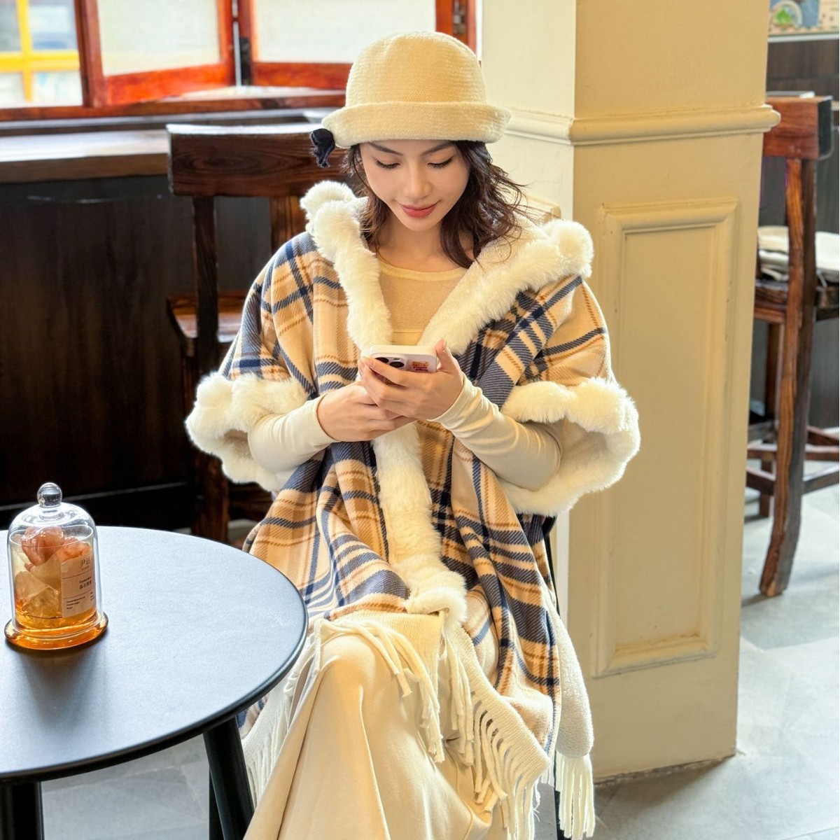 Имитированный кашемир, большой размер, с кисточками, большой меховой воротник, накидка, верхняя одежда с капюшоном, утеплённая, высококачественная осенняя и зимняя верхняя одежда