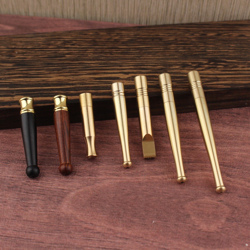 Brass Pipe Short Cigarette Flap Portable Old-fashioned Copper Cigarette Rod with Filter Core Dry Cigarette Dual-purpose Multifunctional Brass Pipe