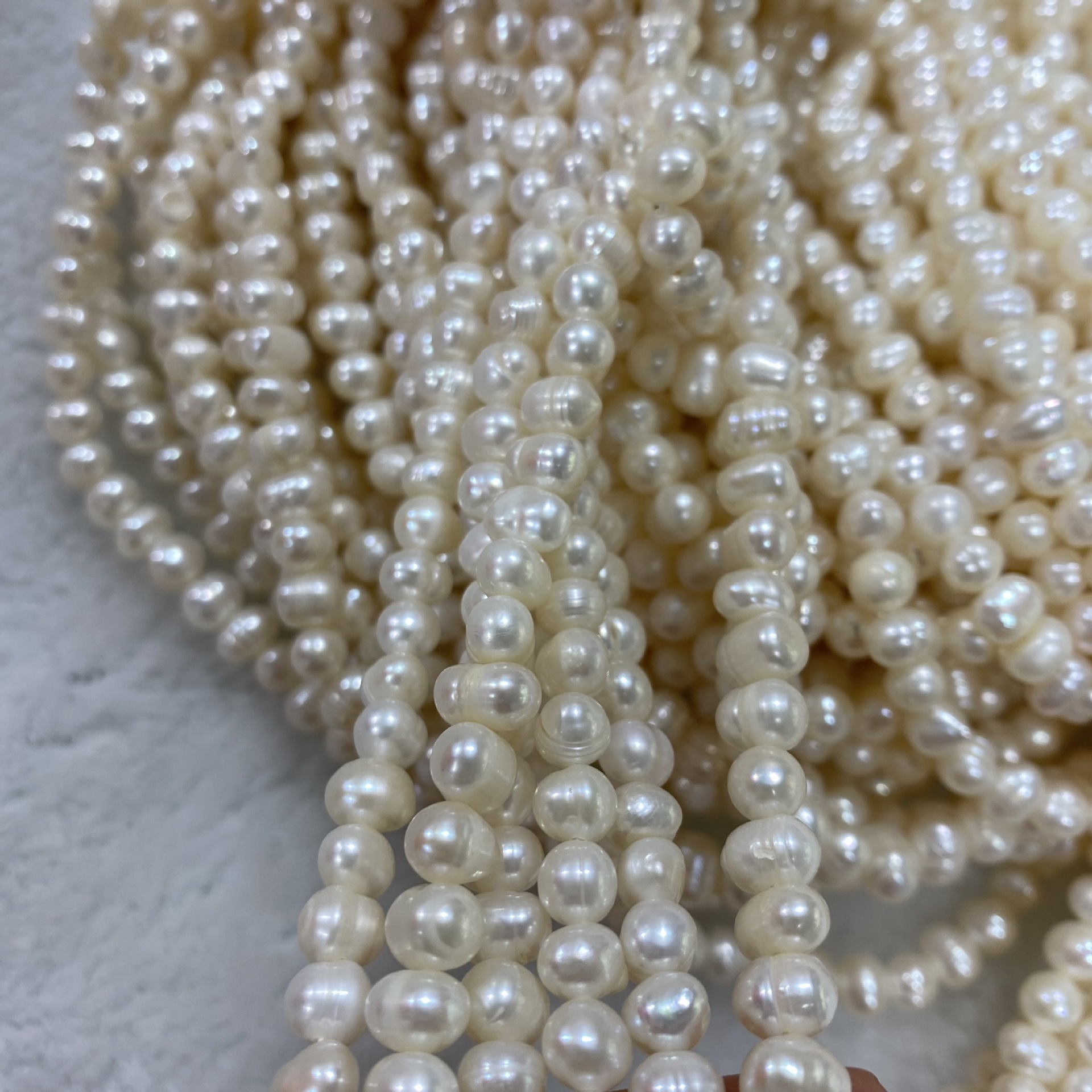 Natural freshwater pearl wholesale loose beads round beads handmade jewelry accessories DIY accessories Pearl round beads