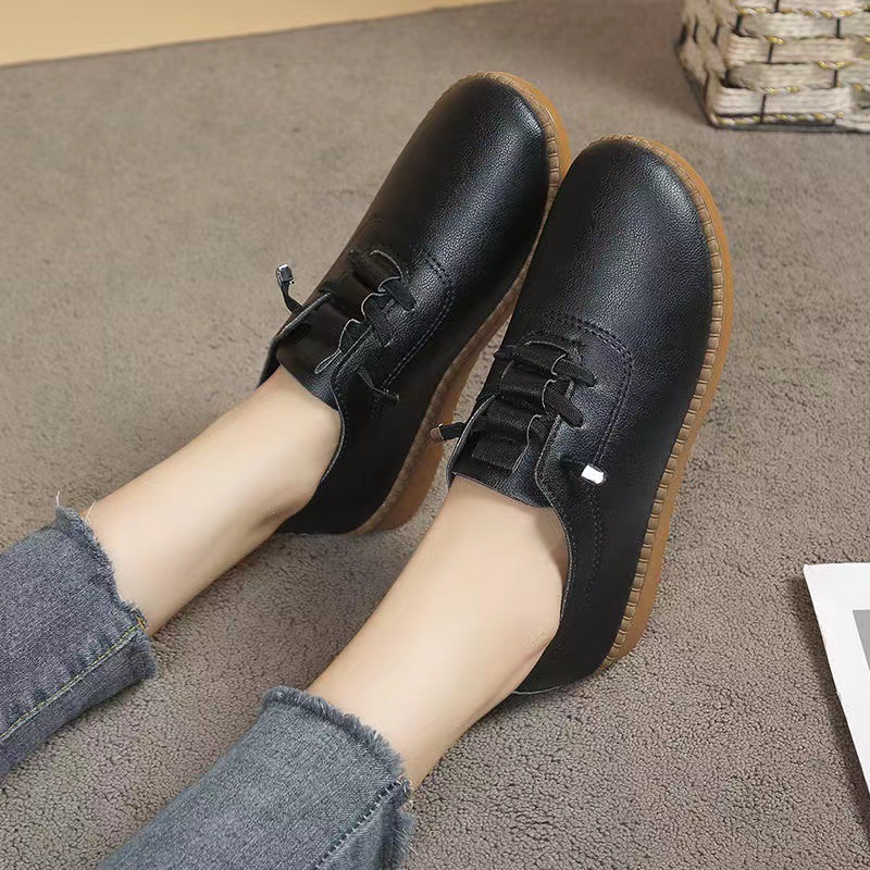 Women's 2025 new fashion soft leather soft bottom flat shoes shoes casual small leather shoes mother shoes manufacturers wholesale