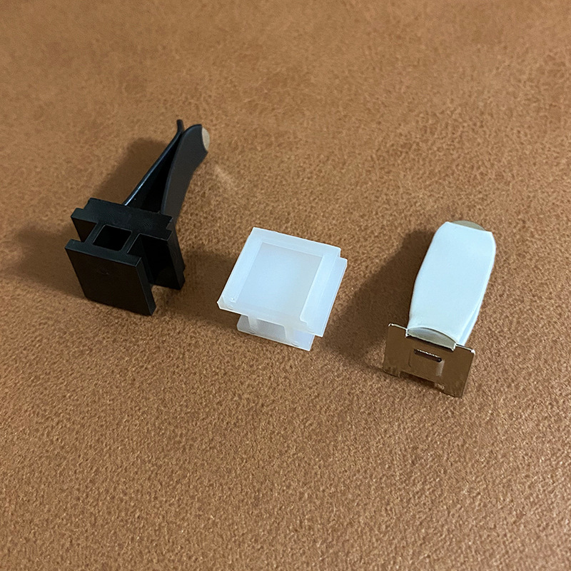 Air outlet DIY square head can be inserted horizontally and vertically clip car perfume fragrance accessories manufacturers wholesale