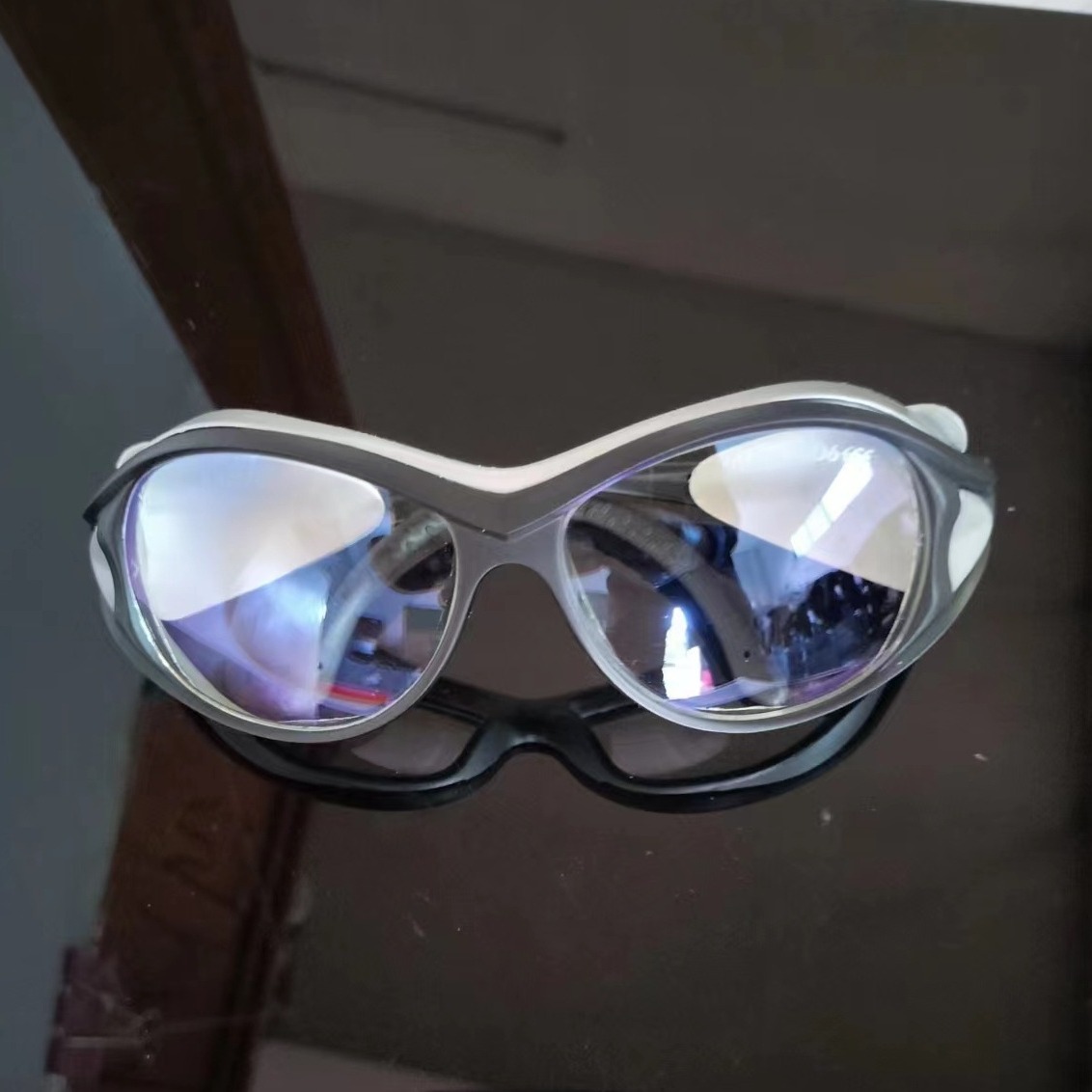 Beauty Instrument Laser Protection New Fashionable Blackout Glasses Comfortable to Wear Silicone Goggles Anti-Infrared