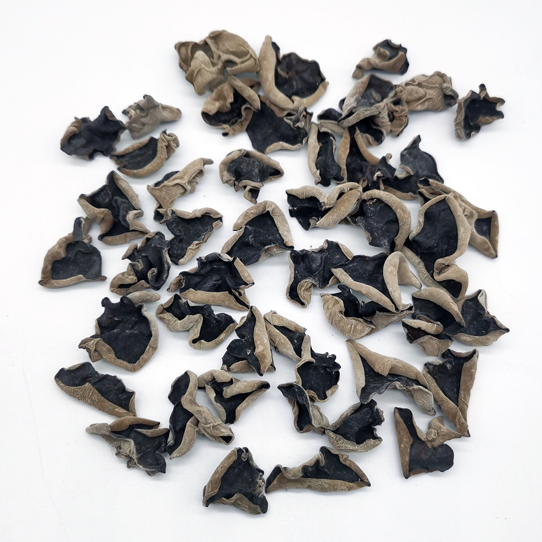 Authentic Northeastern Changbai Mountain Black Fungus Dried Goods, Premium Agricultural Products, Bulk Wholesale, First Harvest Autumn Black Fungus from Farmers 5kg