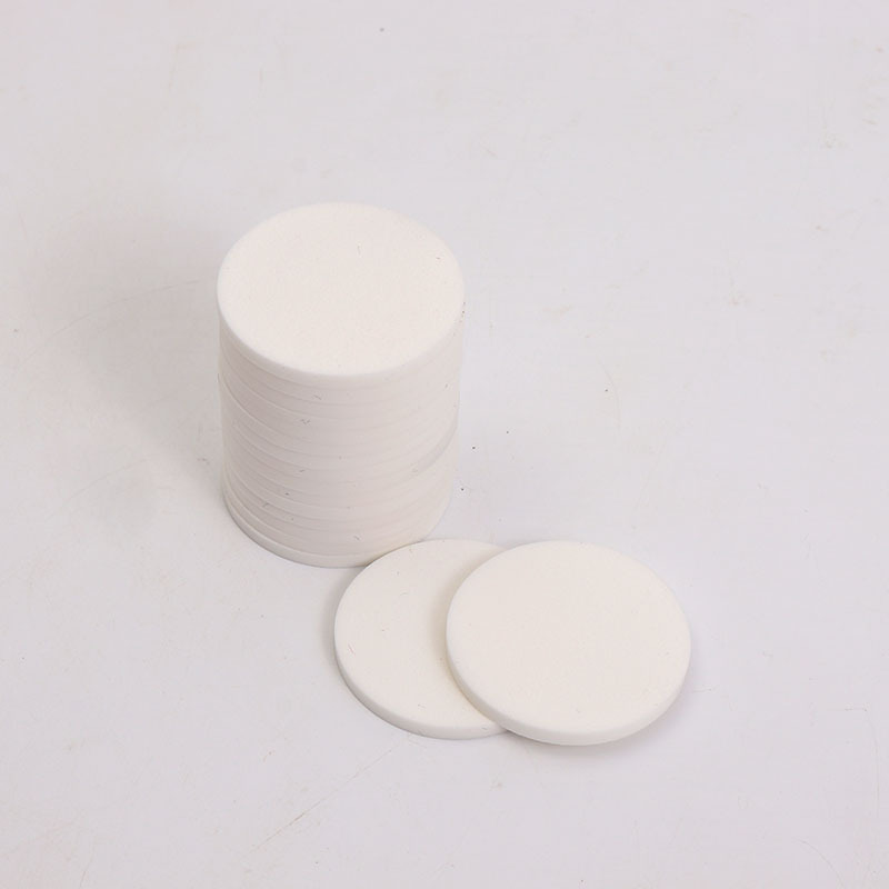 Oem Manufacturers Customize Latex Round Wet and Dry Dual-Use Powder Puffs for Setting Makeup, Liquid Foundation, Bb Cream, and Powder Cakes, Which Are Hot Sellers Across Borders