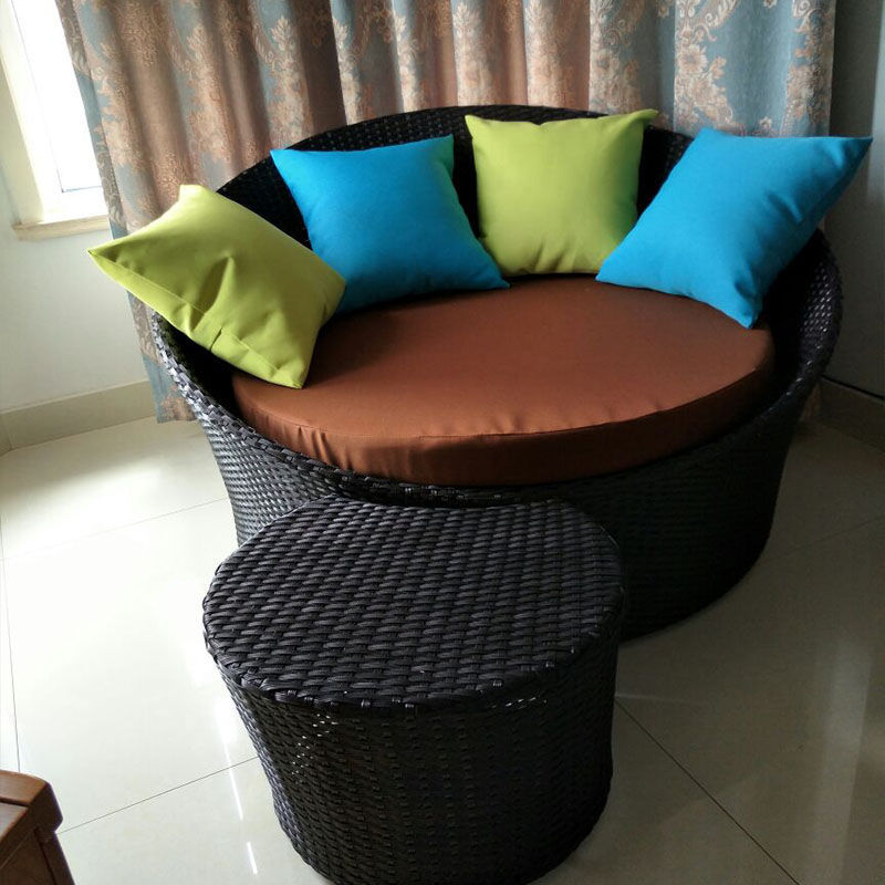 Outdoor Furniture Garden Courtyard Rattan Large Round Bed Open-Air Balcony Creative Bed Lounge Chair Lazy Leisure Sofa Bed