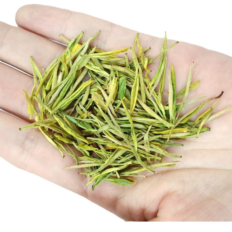 250g half jin pre-Ming milk white tea royal golden Bud golden Bud Anji Origin new tea spring tea