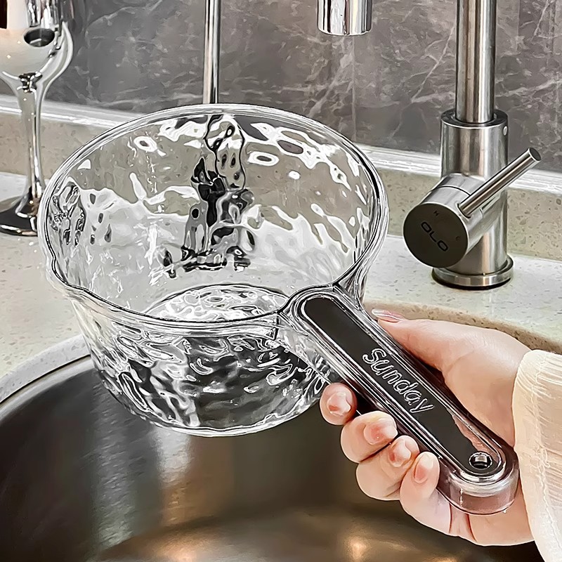 Light Luxury Water Ladle Household Kitchen Plastic Thickeneded Fall-Resistant Long Handle Creative Large Capacity Transparent Non-Breakable Ladle Water Spoon