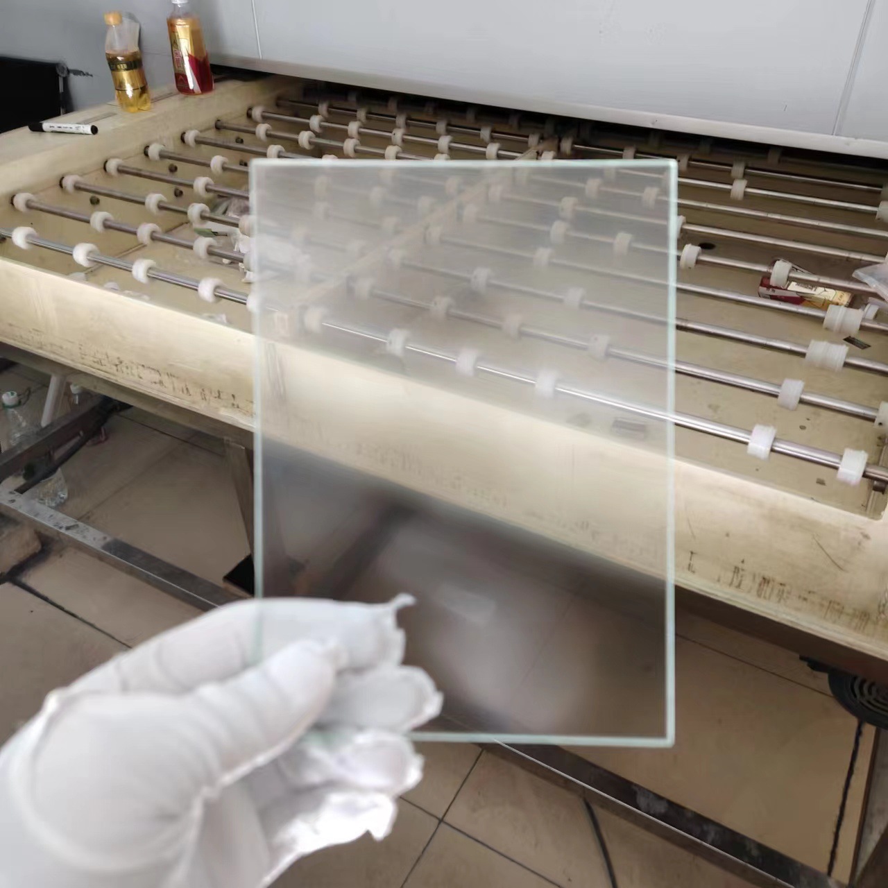 Universal Scanner Film Holder Special Anti-Nielsens Ring Glass Adapted for Epson V600V4490V550 Thin Plate